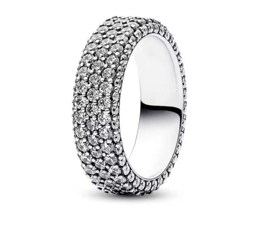 anillo p hilera de pave timeless