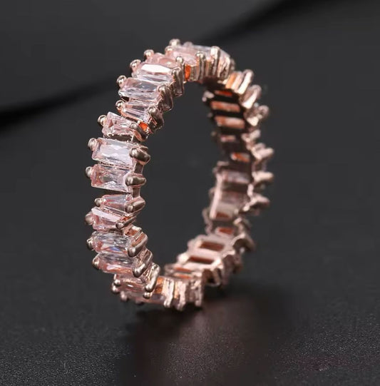 anillo churumbela asimetrica rose