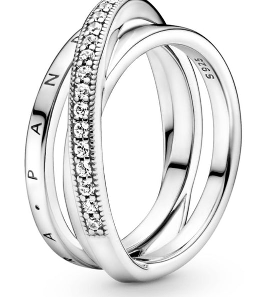 anillo P cruzado plata