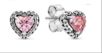 aretes p corazon rosa