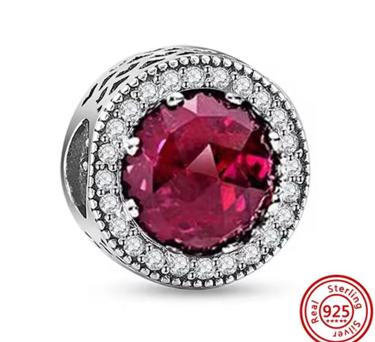 charm p radiante rojo y plata