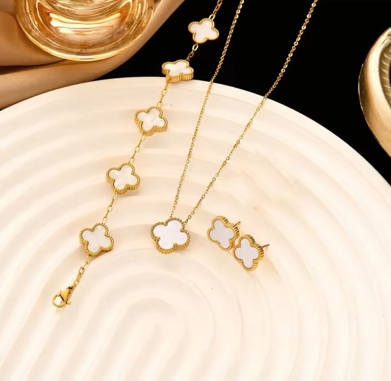 juego vc aretes collar y brazalete