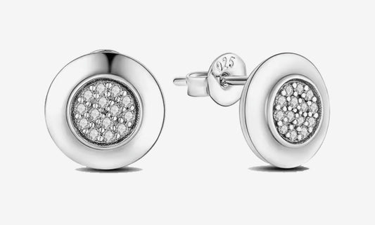aretes p circular con logo