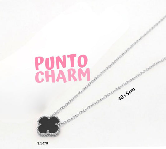 collar vc negro y plata